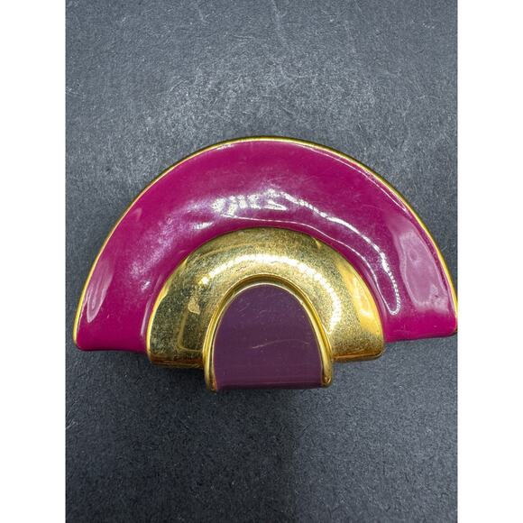 Vintage Monet Geometric Pink & Purple Enamel Gold Tone Brooch Pin 80s Art Deco - Picture 1 of 8
